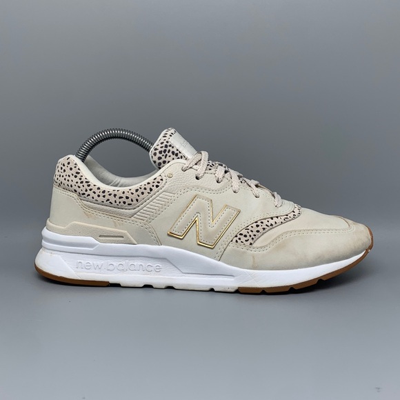 New Balance 997H White Tan Running Shoes CW997HCH Women’s Sz 9B - Picture 6 of 10